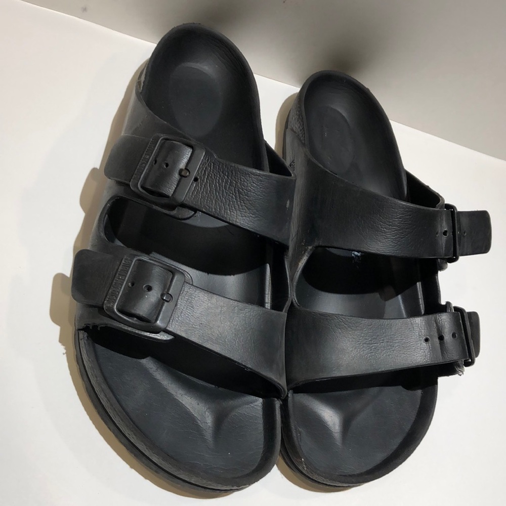Men’s Black Rubber Birkenstock Sandals, Size 44 - Picture 2 of 8